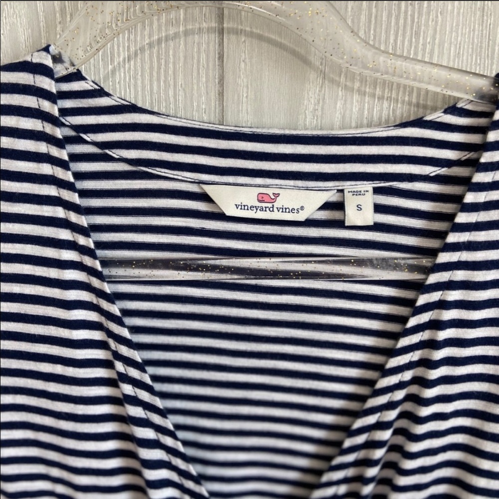 Vineyard Vines Top Size Small Stripe Top - Picture 2 of 2